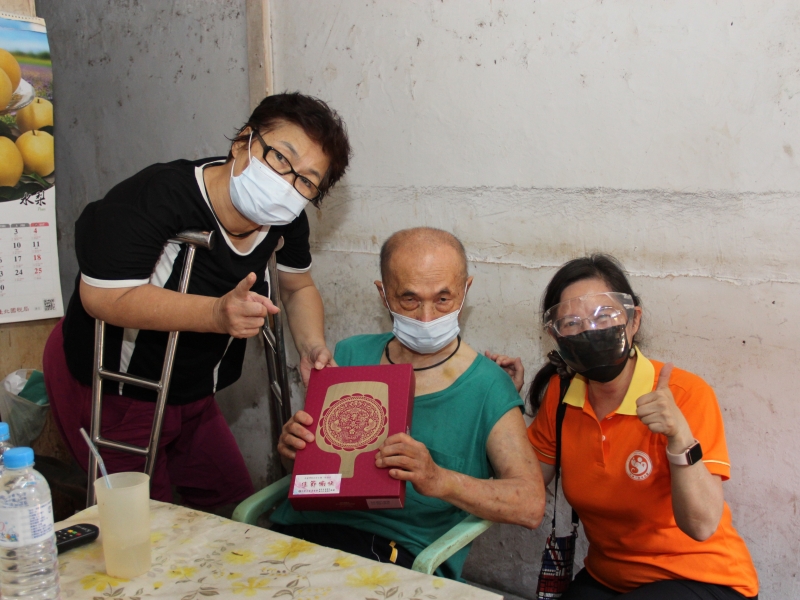 110年9月14日 【感恩有您~情滿中秋，切膚之愛串連關懷不間斷】